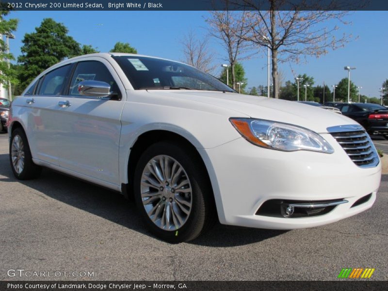 Bright White / Black 2012 Chrysler 200 Limited Sedan