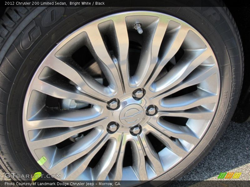 Bright White / Black 2012 Chrysler 200 Limited Sedan