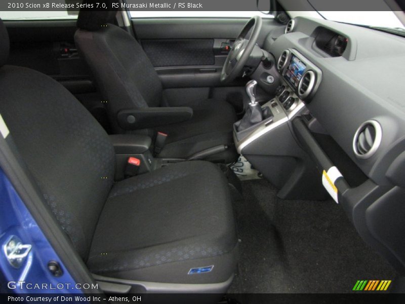  2010 xB Release Series 7.0 RS Black Interior