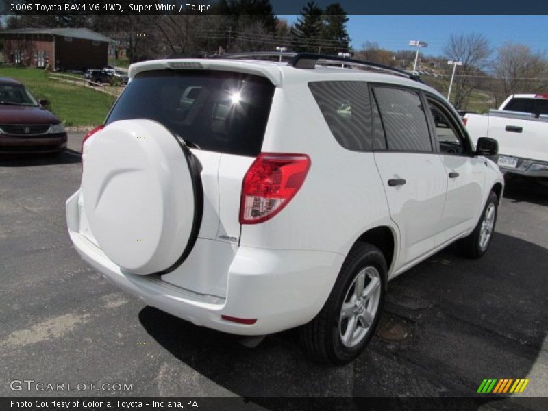 Super White / Taupe 2006 Toyota RAV4 V6 4WD