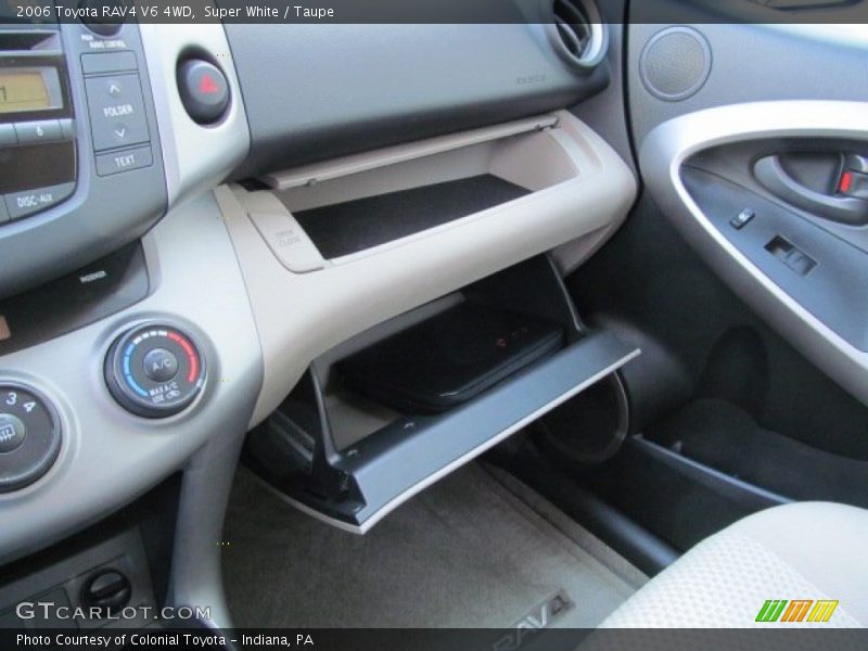 Super White / Taupe 2006 Toyota RAV4 V6 4WD