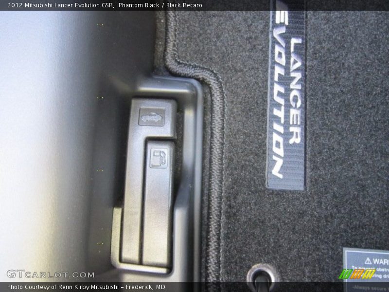 Phantom Black / Black Recaro 2012 Mitsubishi Lancer Evolution GSR