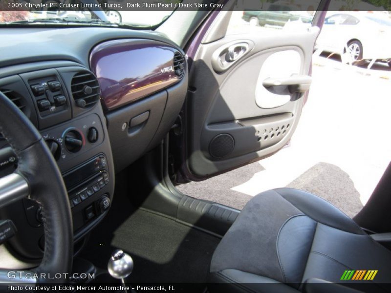 Dark Plum Pearl / Dark Slate Gray 2005 Chrysler PT Cruiser Limited Turbo