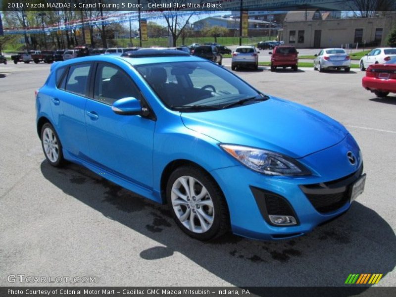 Front 3/4 View of 2010 MAZDA3 s Grand Touring 5 Door