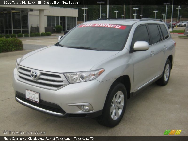 Classic Silver Metallic / Ash 2011 Toyota Highlander SE