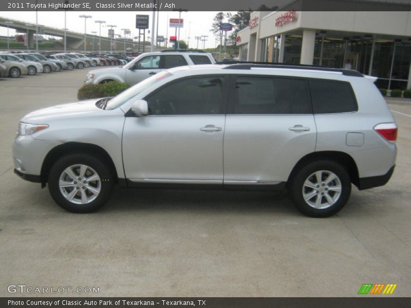 Classic Silver Metallic / Ash 2011 Toyota Highlander SE