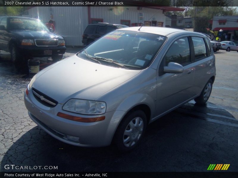 Cosmic Silver / Charcoal Black 2007 Chevrolet Aveo 5 LS Hatchback