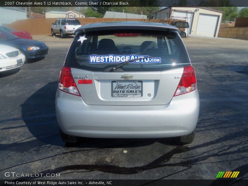 Cosmic Silver / Charcoal Black 2007 Chevrolet Aveo 5 LS Hatchback