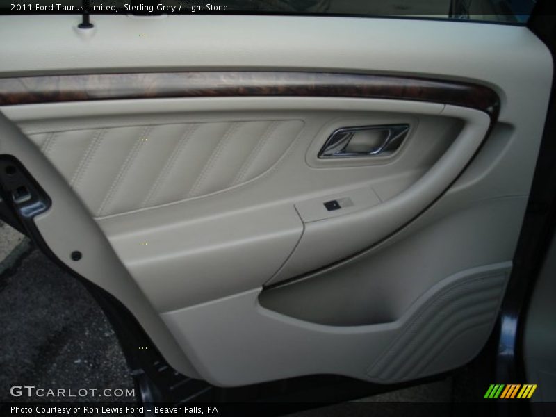 Sterling Grey / Light Stone 2011 Ford Taurus Limited