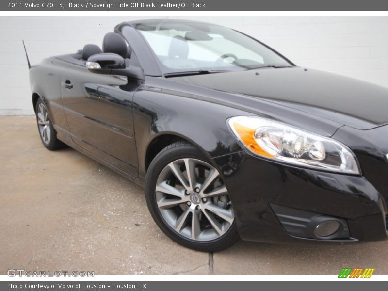Black / Soverign Hide Off Black Leather/Off Black 2011 Volvo C70 T5