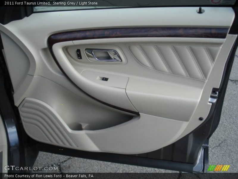 Sterling Grey / Light Stone 2011 Ford Taurus Limited