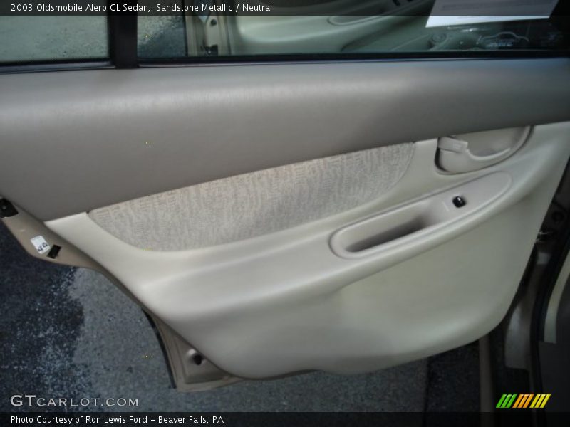 Sandstone Metallic / Neutral 2003 Oldsmobile Alero GL Sedan
