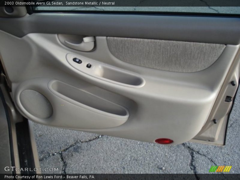 Sandstone Metallic / Neutral 2003 Oldsmobile Alero GL Sedan