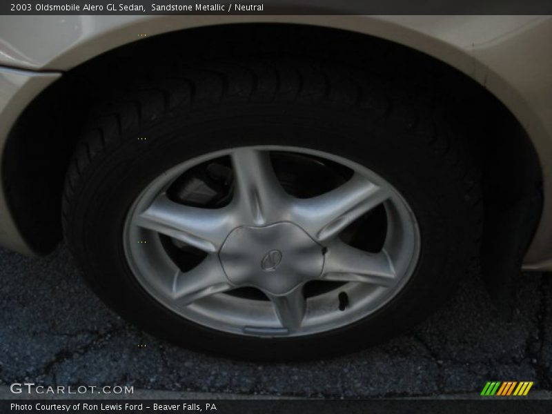 Sandstone Metallic / Neutral 2003 Oldsmobile Alero GL Sedan
