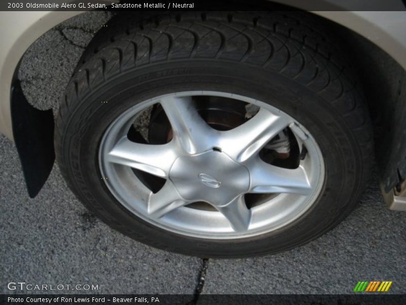 Sandstone Metallic / Neutral 2003 Oldsmobile Alero GL Sedan