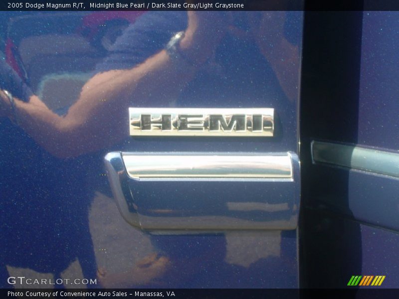 Midnight Blue Pearl / Dark Slate Gray/Light Graystone 2005 Dodge Magnum R/T