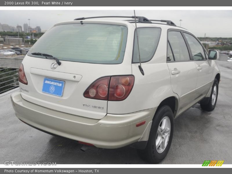 Pearl White / Ivory 2000 Lexus RX 300