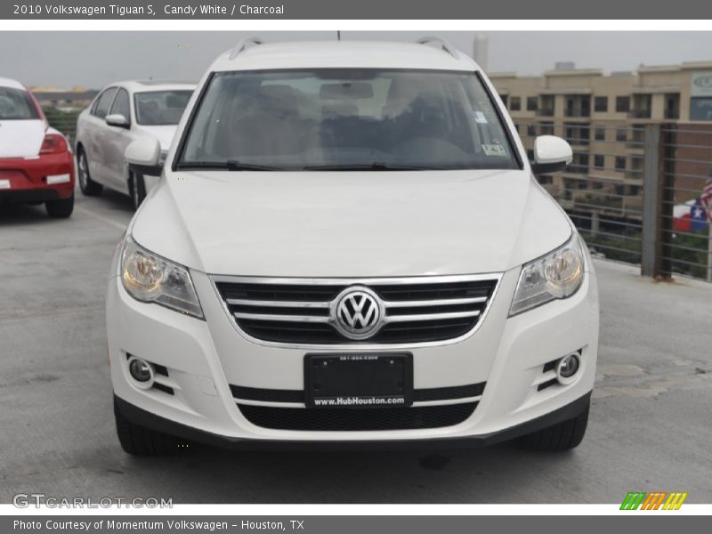Candy White / Charcoal 2010 Volkswagen Tiguan S