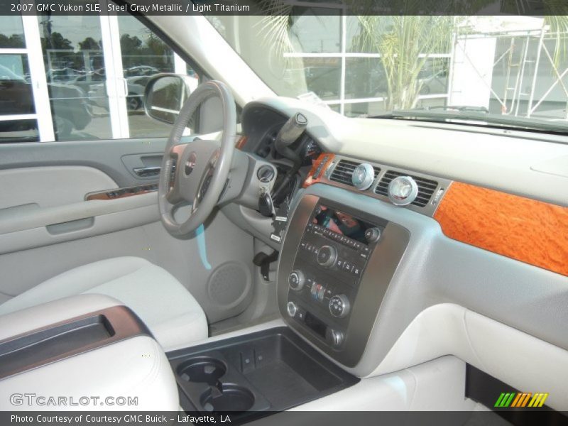 Steel Gray Metallic / Light Titanium 2007 GMC Yukon SLE