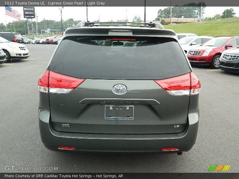 Cypress Green Pearl / Light Gray 2012 Toyota Sienna LE
