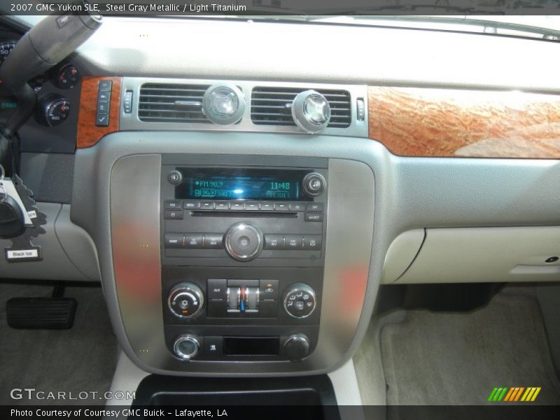 Steel Gray Metallic / Light Titanium 2007 GMC Yukon SLE