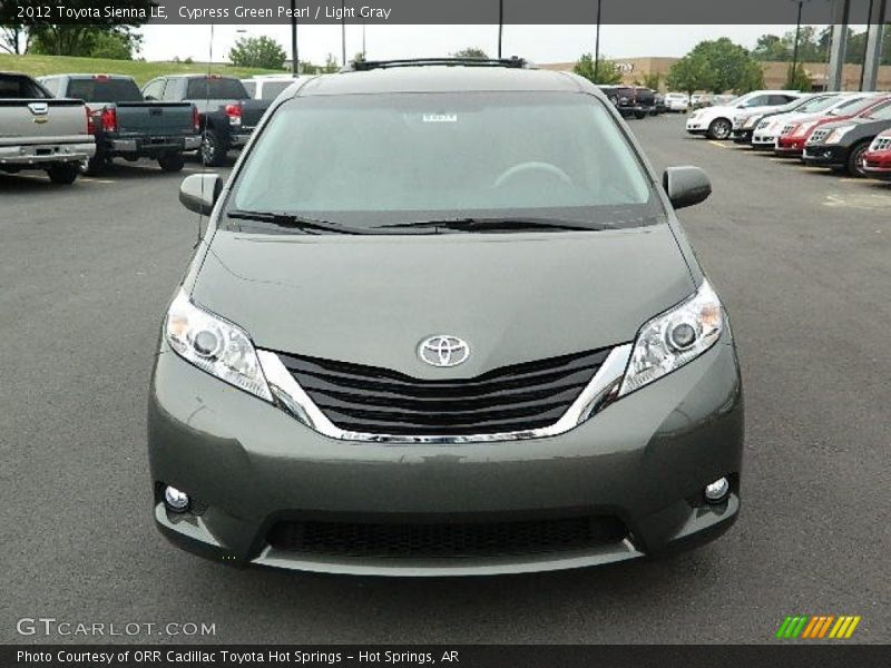 Cypress Green Pearl / Light Gray 2012 Toyota Sienna LE