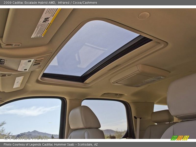 Sunroof of 2009 Escalade Hybrid AWD