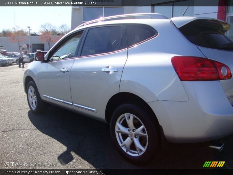 Silver Ice Metallic / Black 2011 Nissan Rogue SV AWD