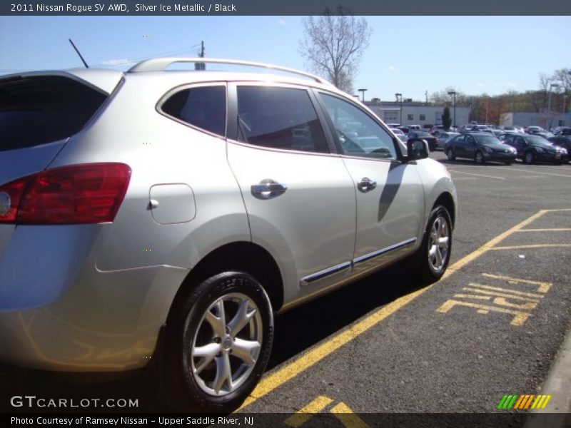 Silver Ice Metallic / Black 2011 Nissan Rogue SV AWD