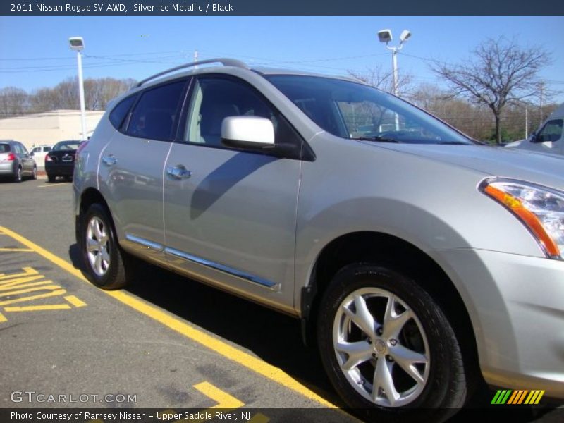 Silver Ice Metallic / Black 2011 Nissan Rogue SV AWD