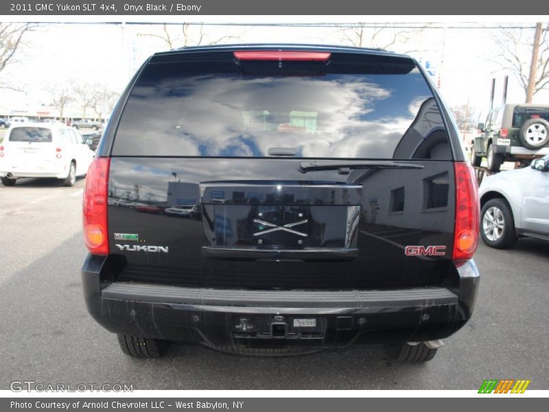 Onyx Black / Ebony 2011 GMC Yukon SLT 4x4