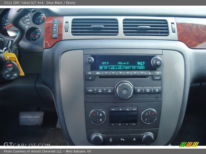 Onyx Black / Ebony 2011 GMC Yukon SLT 4x4