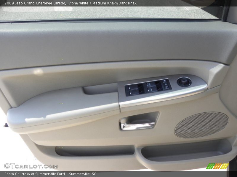 Stone White / Medium Khaki/Dark Khaki 2009 Jeep Grand Cherokee Laredo