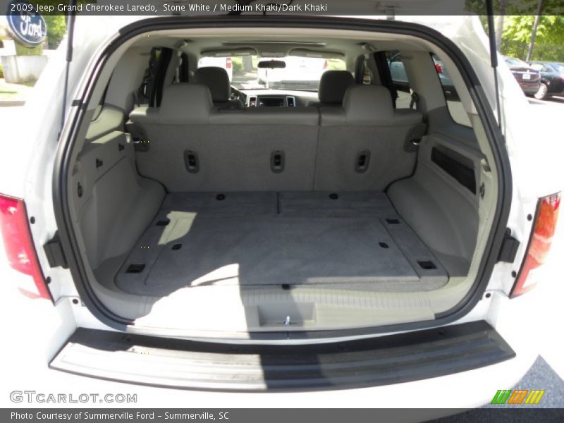 Stone White / Medium Khaki/Dark Khaki 2009 Jeep Grand Cherokee Laredo