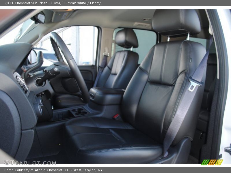 Summit White / Ebony 2011 Chevrolet Suburban LT 4x4