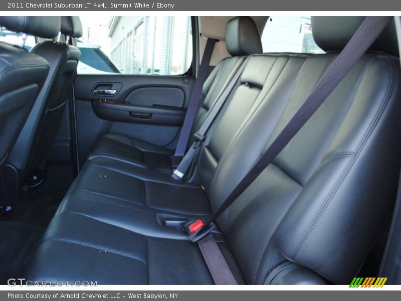 Summit White / Ebony 2011 Chevrolet Suburban LT 4x4