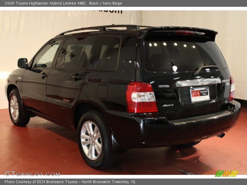 Black / Ivory Beige 2006 Toyota Highlander Hybrid Limited 4WD