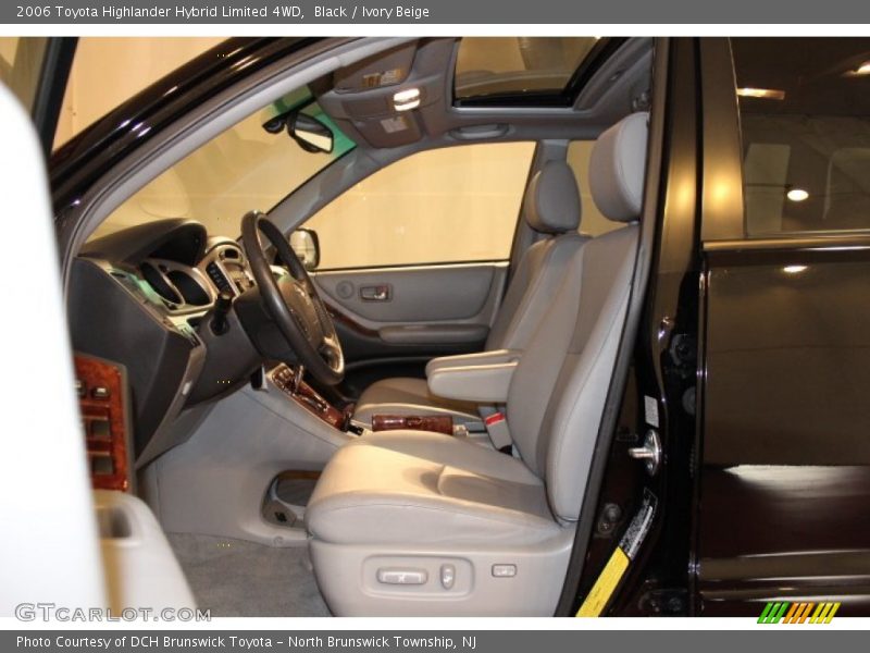 Black / Ivory Beige 2006 Toyota Highlander Hybrid Limited 4WD