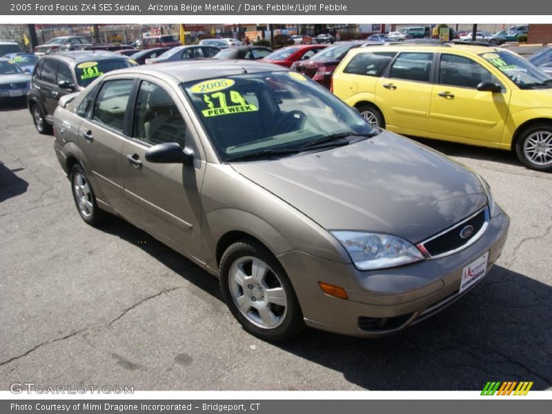 Arizona Beige Metallic / Dark Pebble/Light Pebble 2005 Ford Focus ZX4 SES Sedan