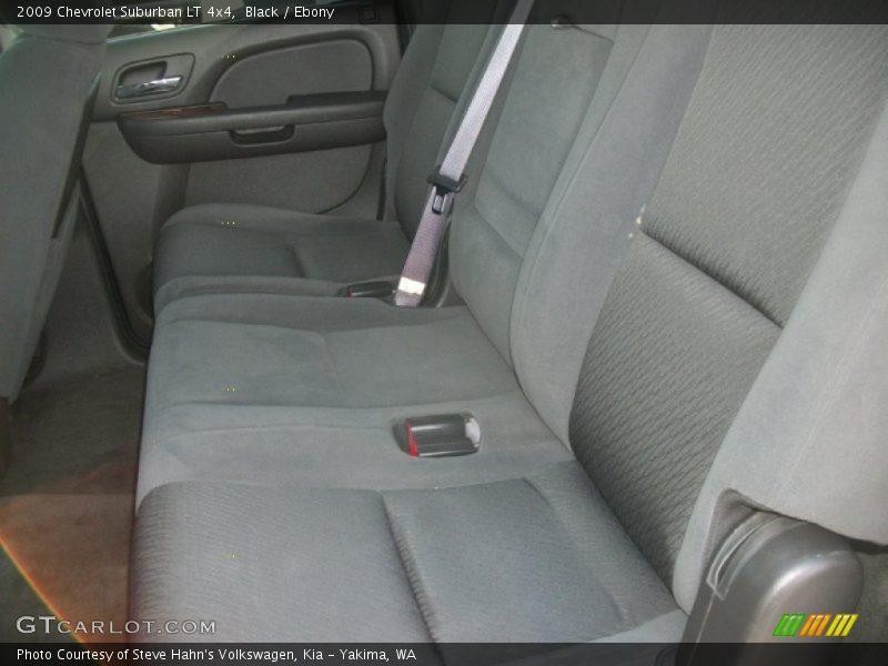Black / Ebony 2009 Chevrolet Suburban LT 4x4