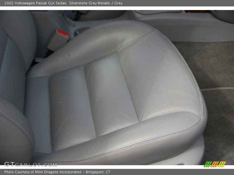 Silverstone Grey Metallic / Grey 2002 Volkswagen Passat GLX Sedan