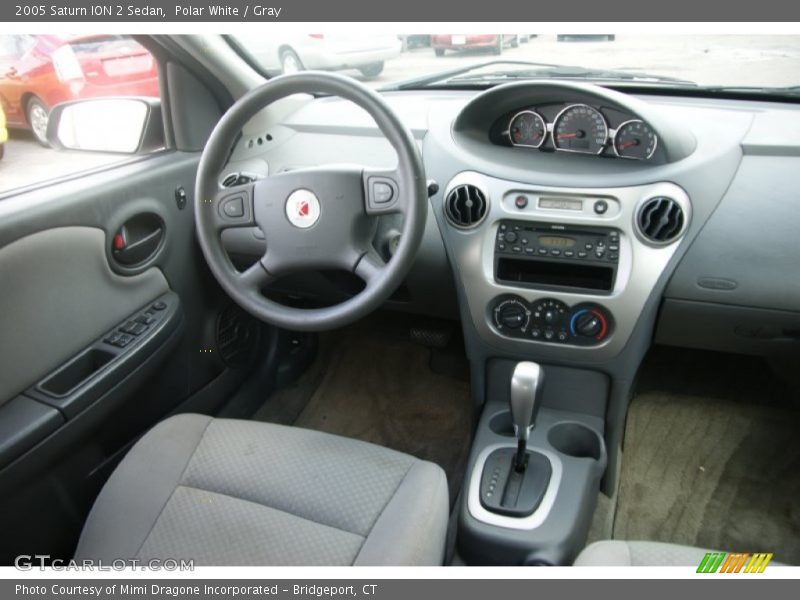 Dashboard of 2005 ION 2 Sedan