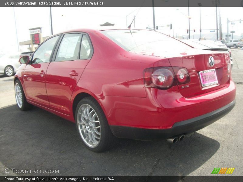 Salsa Red / Pure Beige 2009 Volkswagen Jetta S Sedan