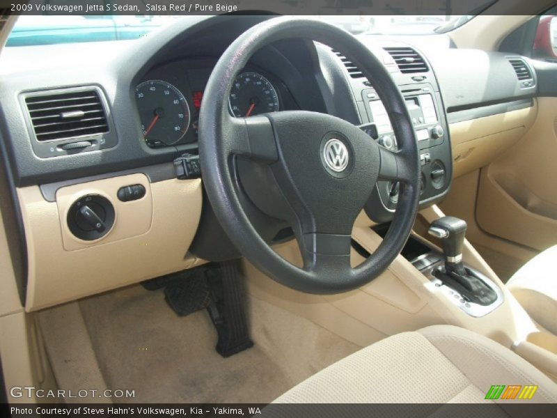 Salsa Red / Pure Beige 2009 Volkswagen Jetta S Sedan