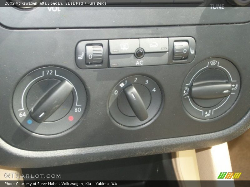 Salsa Red / Pure Beige 2009 Volkswagen Jetta S Sedan