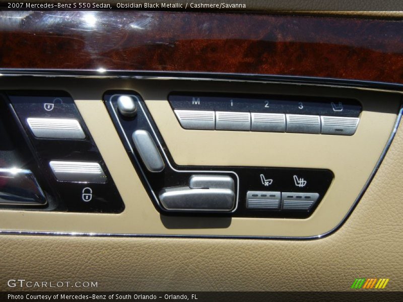 Controls of 2007 S 550 Sedan