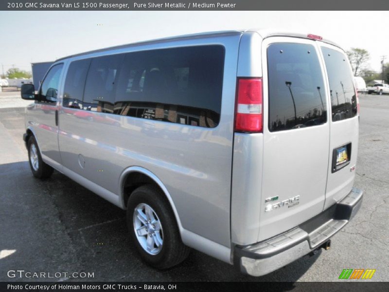 Pure Silver Metallic / Medium Pewter 2010 GMC Savana Van LS 1500 Passenger