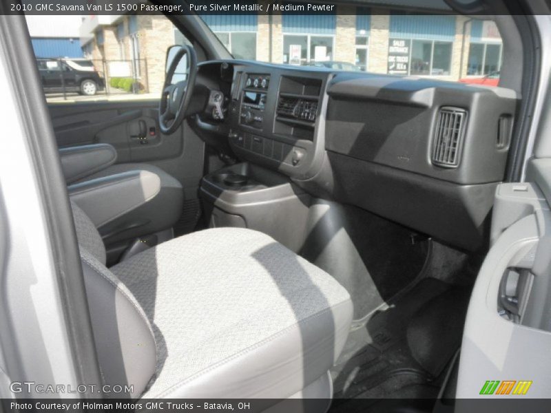 Pure Silver Metallic / Medium Pewter 2010 GMC Savana Van LS 1500 Passenger