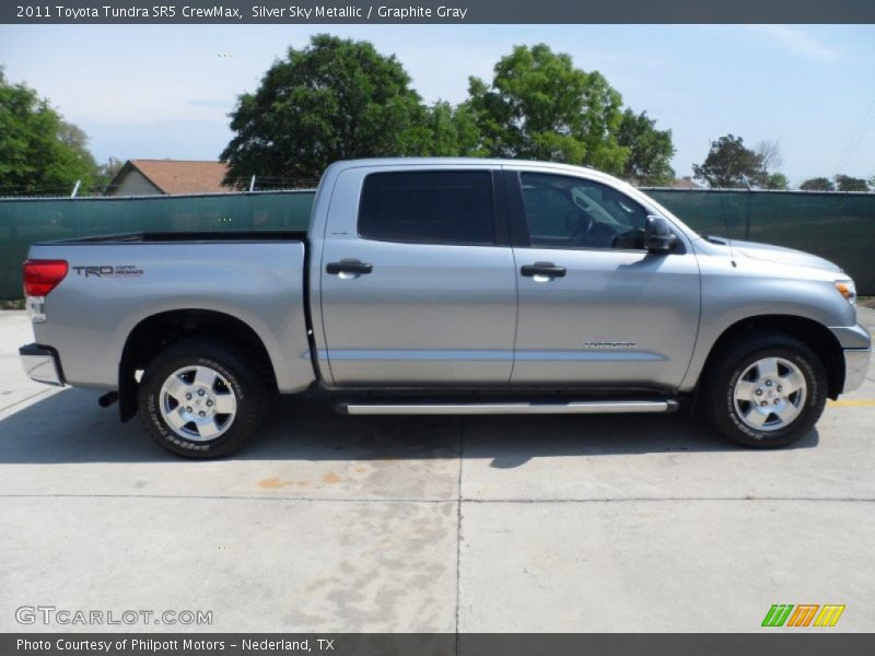 Silver Sky Metallic / Graphite Gray 2011 Toyota Tundra SR5 CrewMax