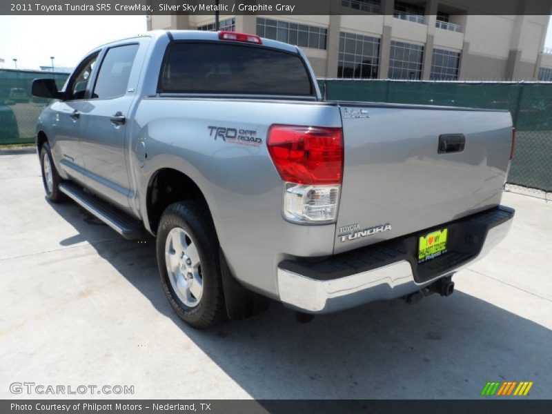 Silver Sky Metallic / Graphite Gray 2011 Toyota Tundra SR5 CrewMax